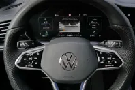 Volkswagen Touareg din 2023 cu 58.441 km - oferta VOL188936 - foto 9