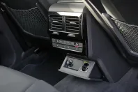 Volkswagen Touareg din 2023 cu 58.441 km - oferta VOL188936 - foto 15