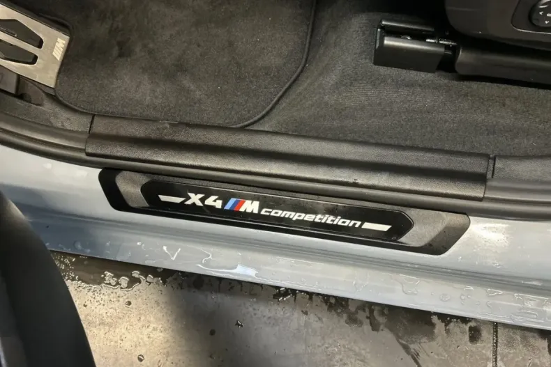 BMW X4 M (Seria X) din 2024 cu 19.998 km - oferta BMW188939 - foto 16