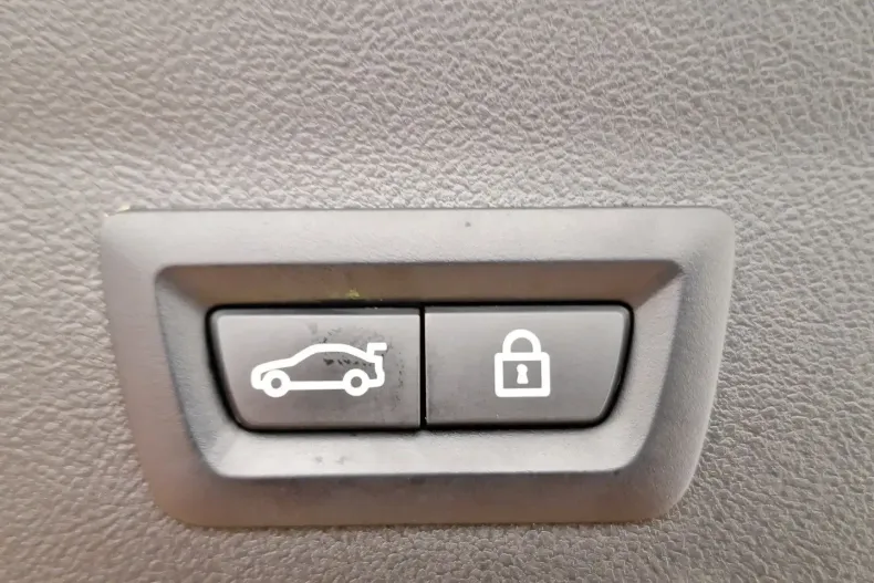 BMW X4 M (Seria X) din 2023 cu 41.466 km - oferta BMW188943 - foto 21