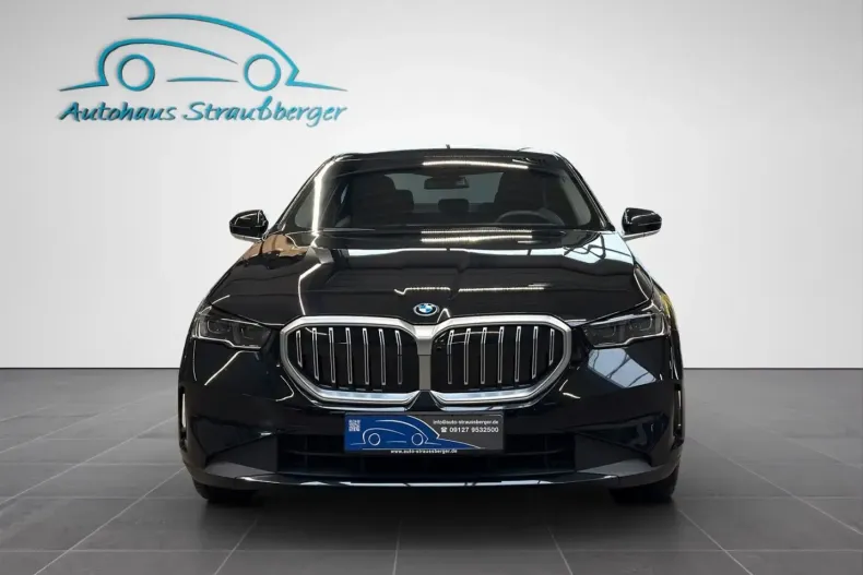BMW 550 (Seria 5) din 2024 cu 8.000 km - oferta BMW188946 - foto 5