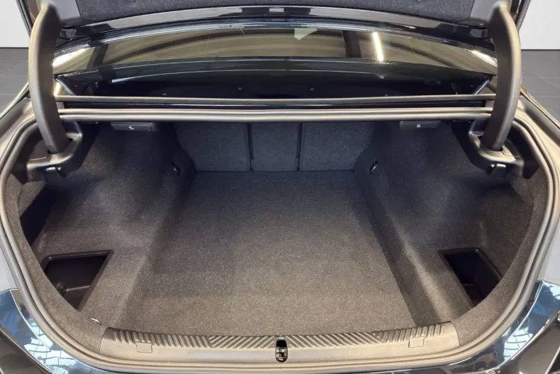 BMW 550 (Seria 5) din 2024 cu 8.000 km - oferta BMW188946 - foto 10