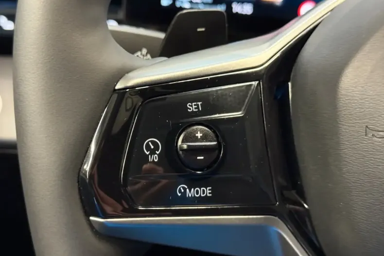 BMW 550 (Seria 5) din 2024 cu 8.000 km - oferta BMW188946 - foto 18