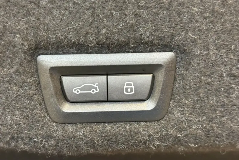 BMW 550 (Seria 5) din 2024 cu 8.000 km - oferta BMW188946 - foto 28