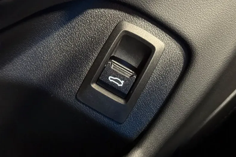 BMW 550 (Seria 5) din 2024 cu 8.000 km - oferta BMW188946 - foto 29