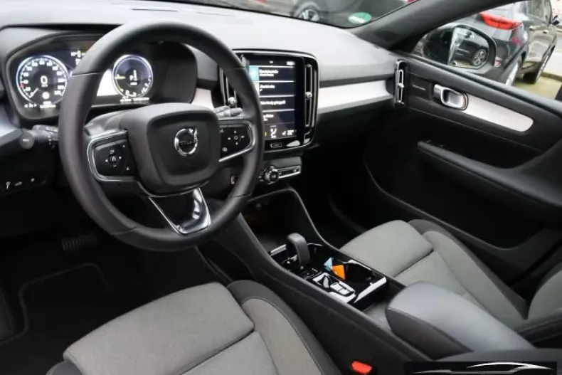 Volvo XC60 din 2022 cu 47.293 km - oferta VOL188954 - foto 13