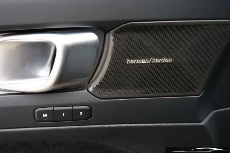 Volvo XC60 din 2022 cu 47.293 km - oferta VOL188954 - foto 20