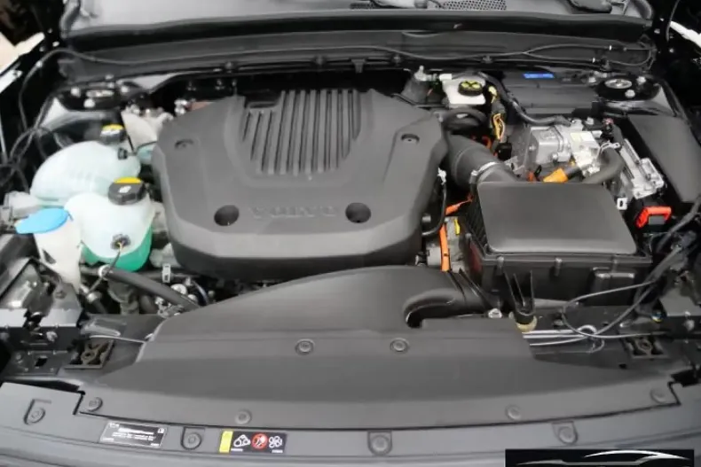 Volvo XC60 din 2022 cu 47.293 km - oferta VOL188954 - foto 24