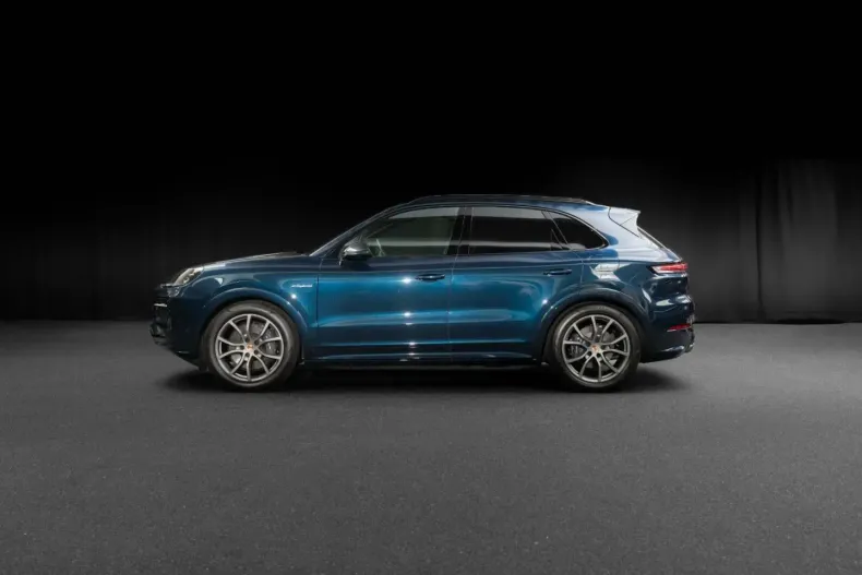 Porsche Cayenne din 2025 cu 10.000 km - oferta POR188956 - foto 2