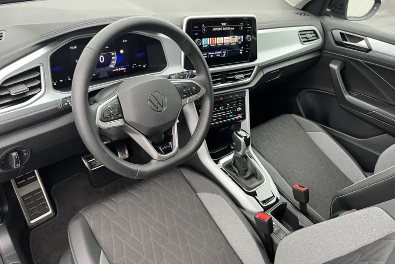 Volkswagen T-Roc din 2025 cu 15.491 km - oferta VOL188963 - foto 10