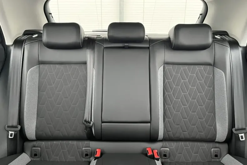 Volkswagen T-Roc din 2025 cu 15.491 km - oferta VOL188963 - foto 16