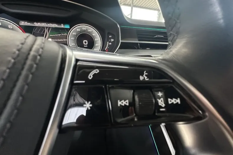 Audi A8 din 2022 cu 59.160 km - oferta AUD188967 - foto 13