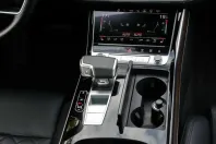 Audi A8 din 2022 cu 66.130 km - oferta AUD188972 - foto 7