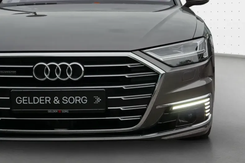 Audi A8 din 2022 cu 36.904 km - oferta AUD188973 - foto 12