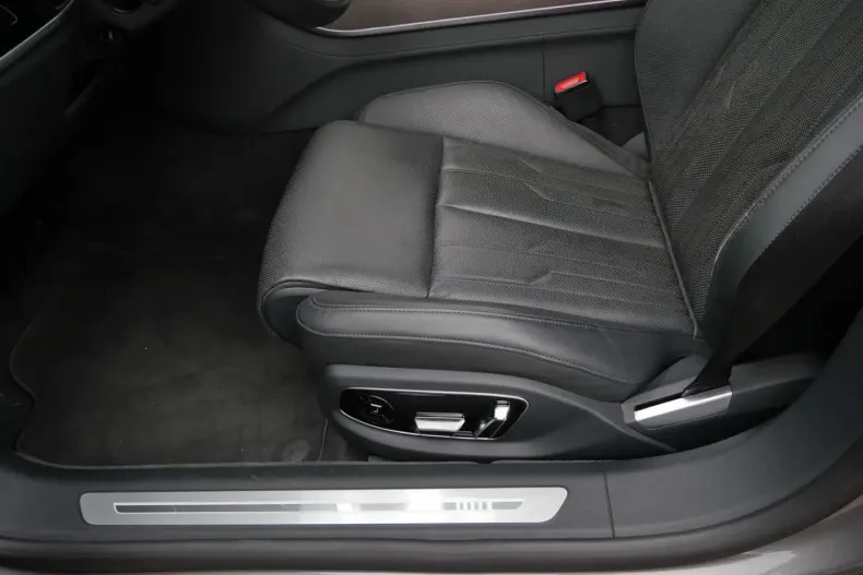 Audi A8 din 2022 cu 36.904 km - oferta AUD188973 - foto 20