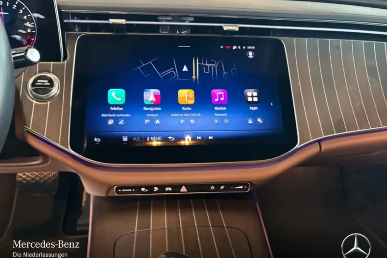 Mercedes-Benz E 300 (Clasa E) din 2024 cu 38.352 km - oferta MER188977 - foto 12