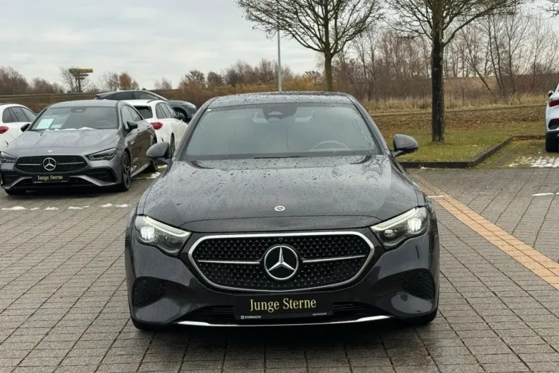 Mercedes-Benz E 400 (Clasa E) din 2024 cu 62.653 km - oferta MER188979 - foto 2