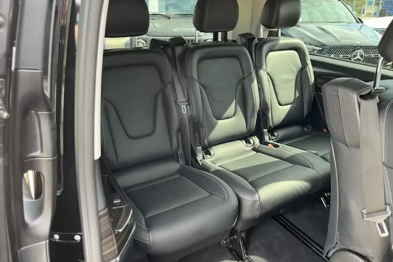 Mercedes-Benz V 300 (Clasa V) din 2024 cu 51.000 km - oferta MER188980 - foto 6