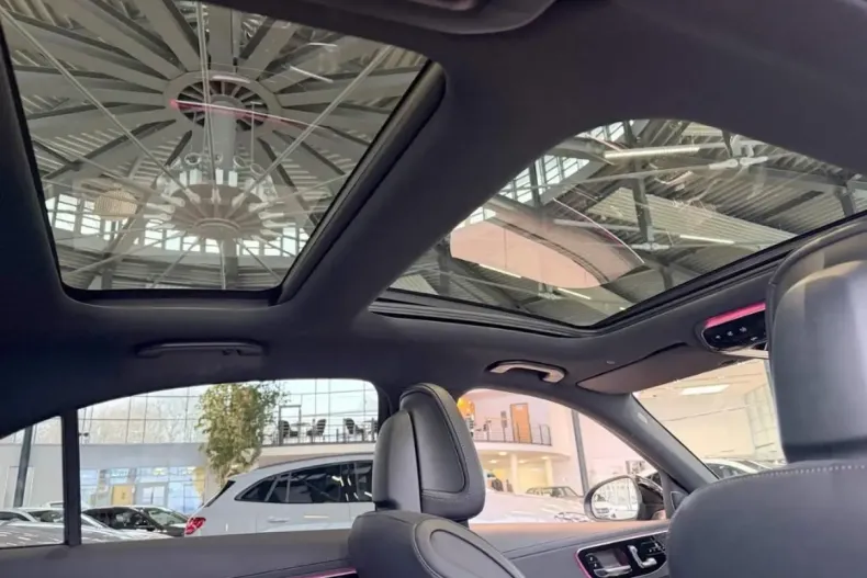 Mercedes-Benz C 300 (Clasa C) din 2024 cu 25.900 km - oferta MER188981 - foto 6