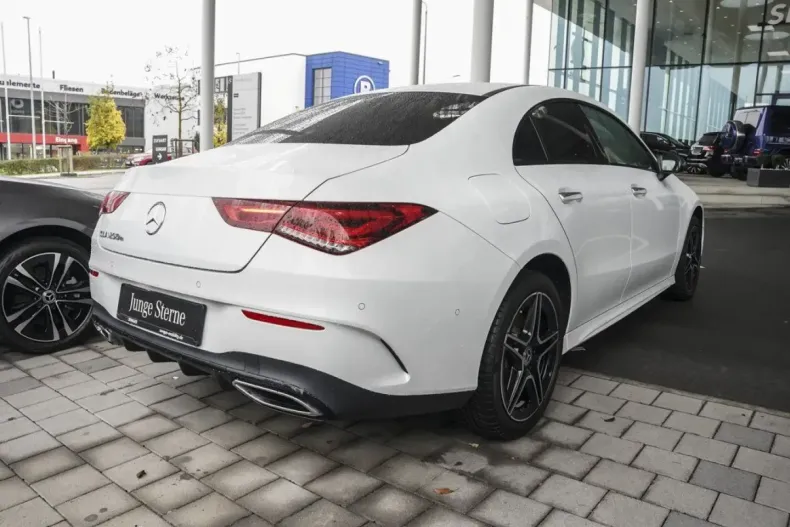 Mercedes-Benz CLA 250 (Clasa CLA) din 2023 cu 37.874 km - oferta MER188984 - foto 2