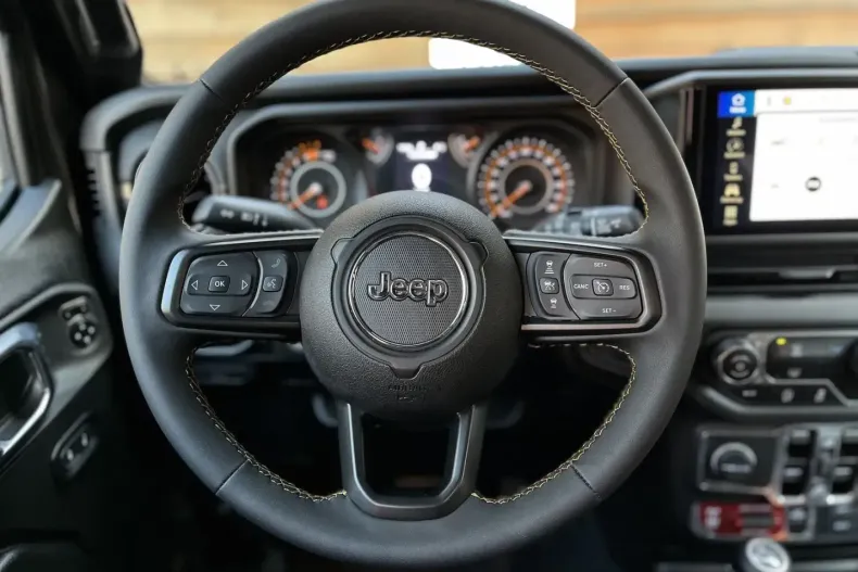 Jeep Wrangler din 2025 cu 1.287 km - oferta JEE188985 - foto 18