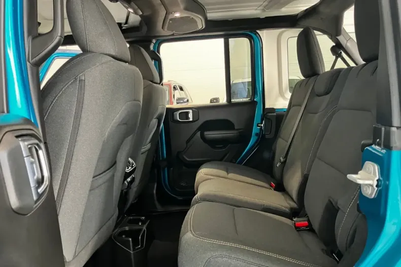 Jeep Wrangler din 2024 cu 4.300 km - oferta JEE188986 - foto 25