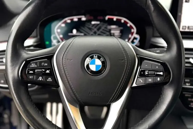 BMW 530e (Seria 5) din 2021 cu 94.000 km - oferta BMW188988 - foto 26