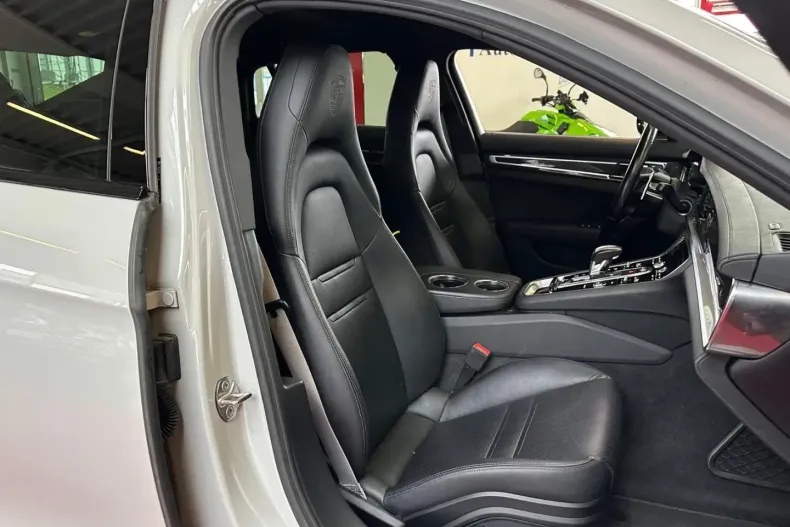 Porsche Panamera din 2022 cu 100.000 km - oferta POR188989 - foto 18