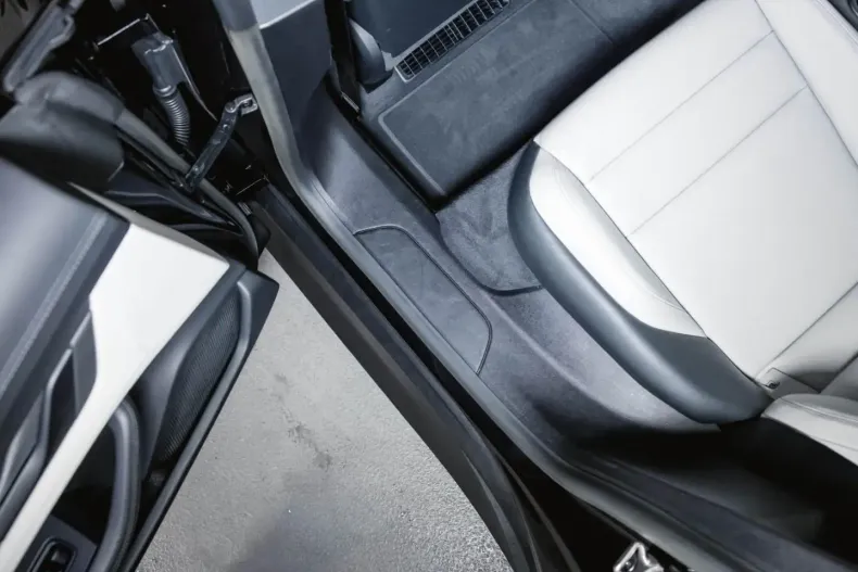 Porsche Taycan din 2023 cu 54.700 km - oferta POR188991 - foto 26