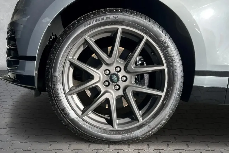 Land Rover Range Rover Velar din 2023 cu 6.500 km - oferta LAN188997 - foto 6