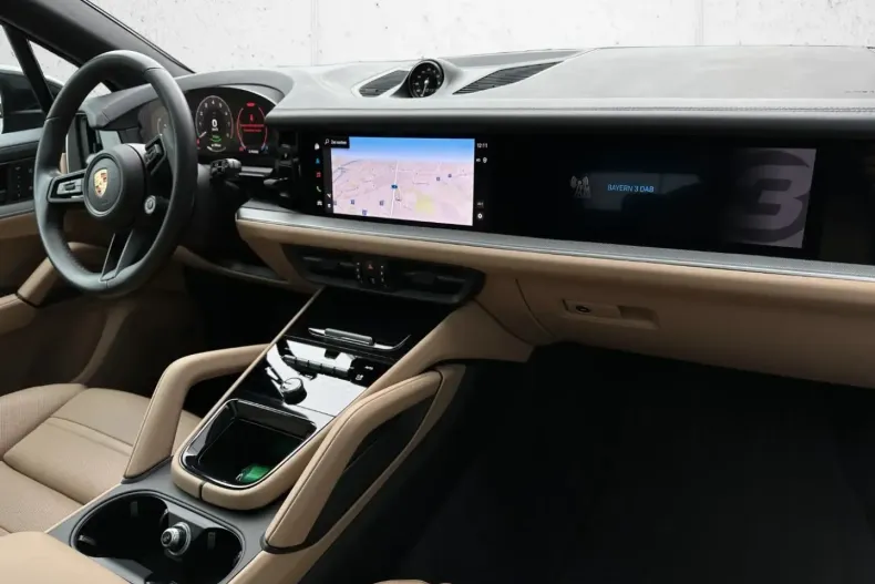 Porsche Cayenne din 2024 cu 22.650 km - oferta POR189002 - foto 13