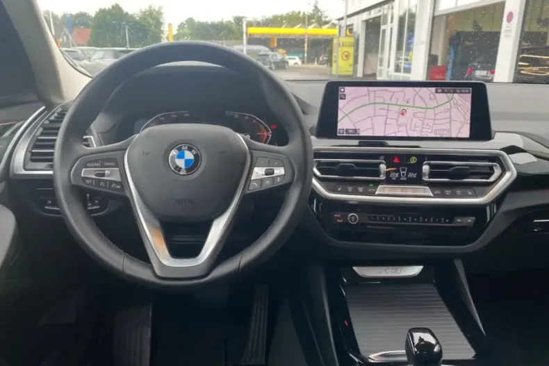 BMW X3 (Seria X) din 2024 cu 9.610 km - oferta BMW189003 - foto 6