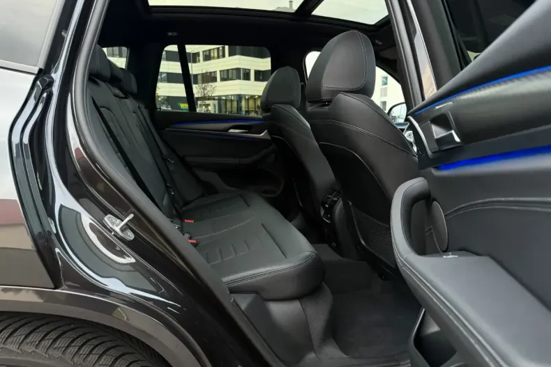 BMW X3 (Seria X) din 2024 cu 16.700 km - oferta BMW189005 - foto 8