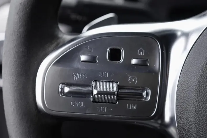 Mercedes-Benz CLA 250 (Clasa CLA) din 2022 cu 61.800 km - oferta MER189008 - foto 13