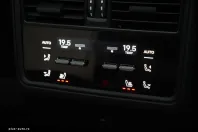 Porsche Cayenne din 2025 cu 12.000 km - oferta POR189011 - foto 36