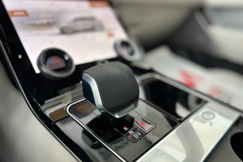 Land Rover Range Rover Velar din 2021 cu 88.000 km - oferta LAN189023 - foto 24