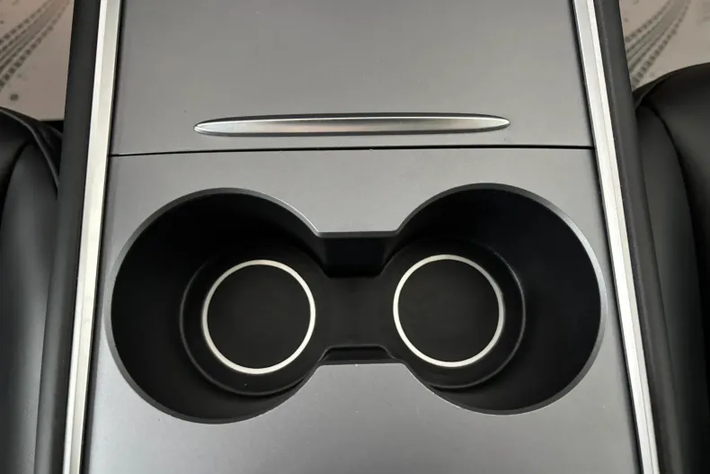 Tesla Model Y din 2022 cu 92.000 km - oferta TES189025 - foto 22