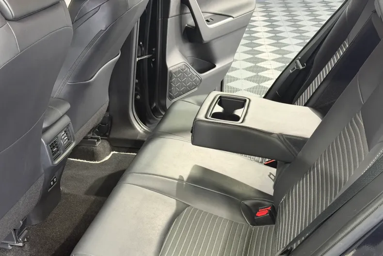 Toyota RAV4 din 2021 cu 139.190 km - oferta TOY189027 - foto 14