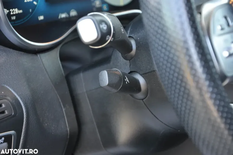 Mercedes-Benz GLC din 2020 cu 121.000 km - oferta MER189028 - foto 17