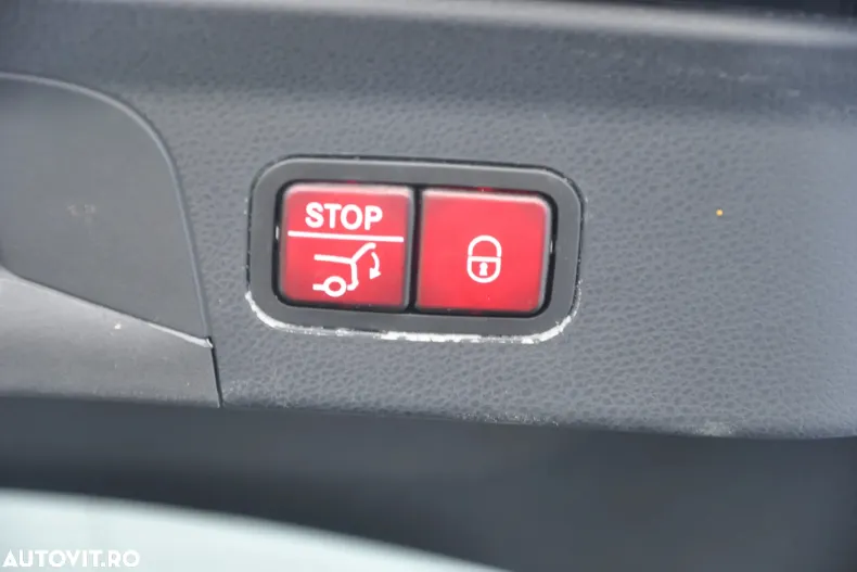 Mercedes-Benz GLC din 2020 cu 121.000 km - oferta MER189028 - foto 31