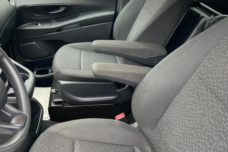 Mercedes-Benz Vito din 2021 cu 54.880 km - oferta MER189040 - foto 6