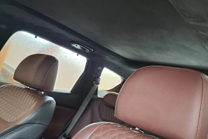 Hyundai SANTA FE din 2020 cu 145.160 km - oferta HYU189041 - foto 6