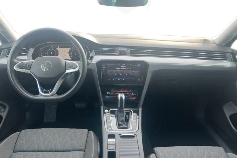 Volkswagen Passat din 2022 cu 84.854 km - oferta VOL189043 - foto 11