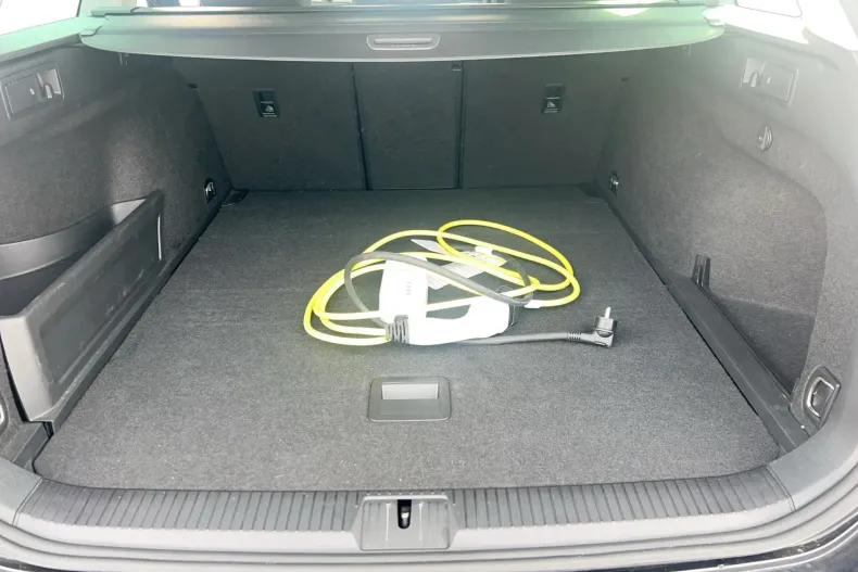 Volkswagen Passat din 2022 cu 84.854 km - oferta VOL189043 - foto 12