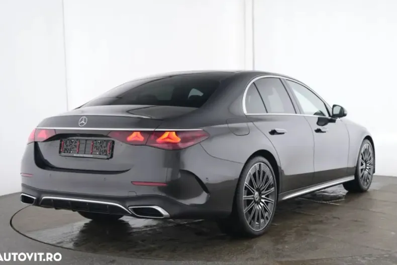 Mercedes-Benz E din 2025 cu 7.027 km - oferta MER189047 - foto 2
