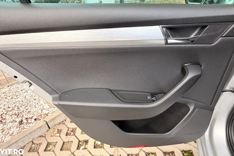 Skoda Superb din 2022 cu 129.988 km - oferta SKO189049 - foto 24
