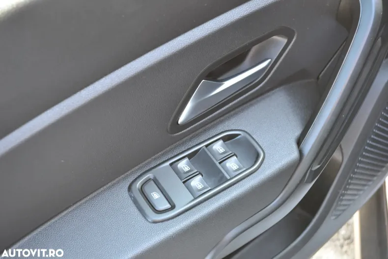 Dacia Duster din 2022 cu 121.512 km - oferta DAC189050 - foto 7