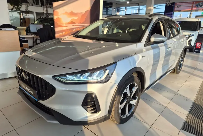 Ford Focus din 2025 cu 1 km - oferta FOR189051 - foto 1