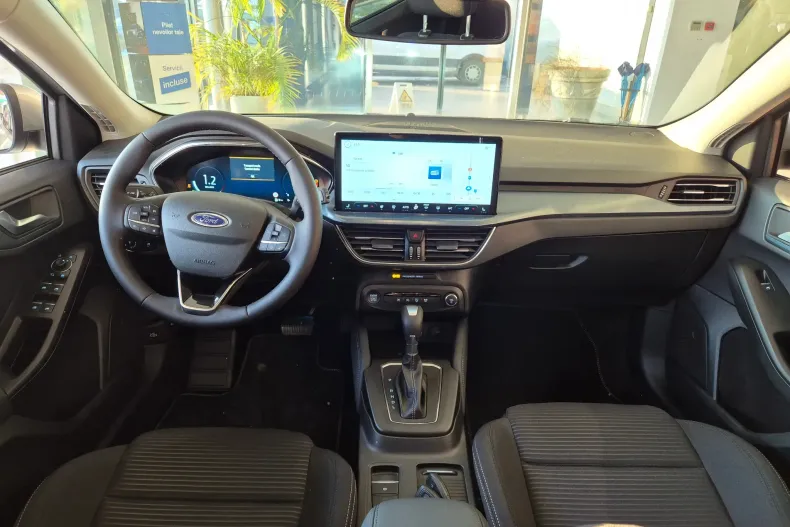 Ford Focus din 2025 cu 1 km - oferta FOR189051 - foto 13