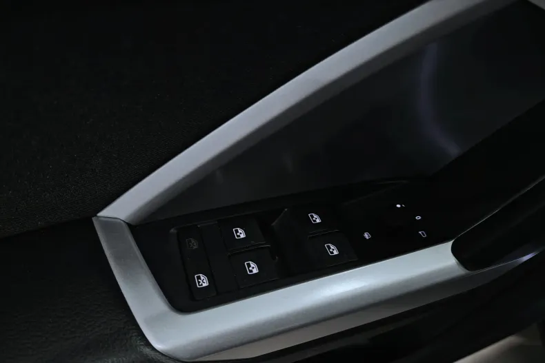 Audi Q3 din 2021 cu 125.869 km - oferta AUD189055 - foto 26